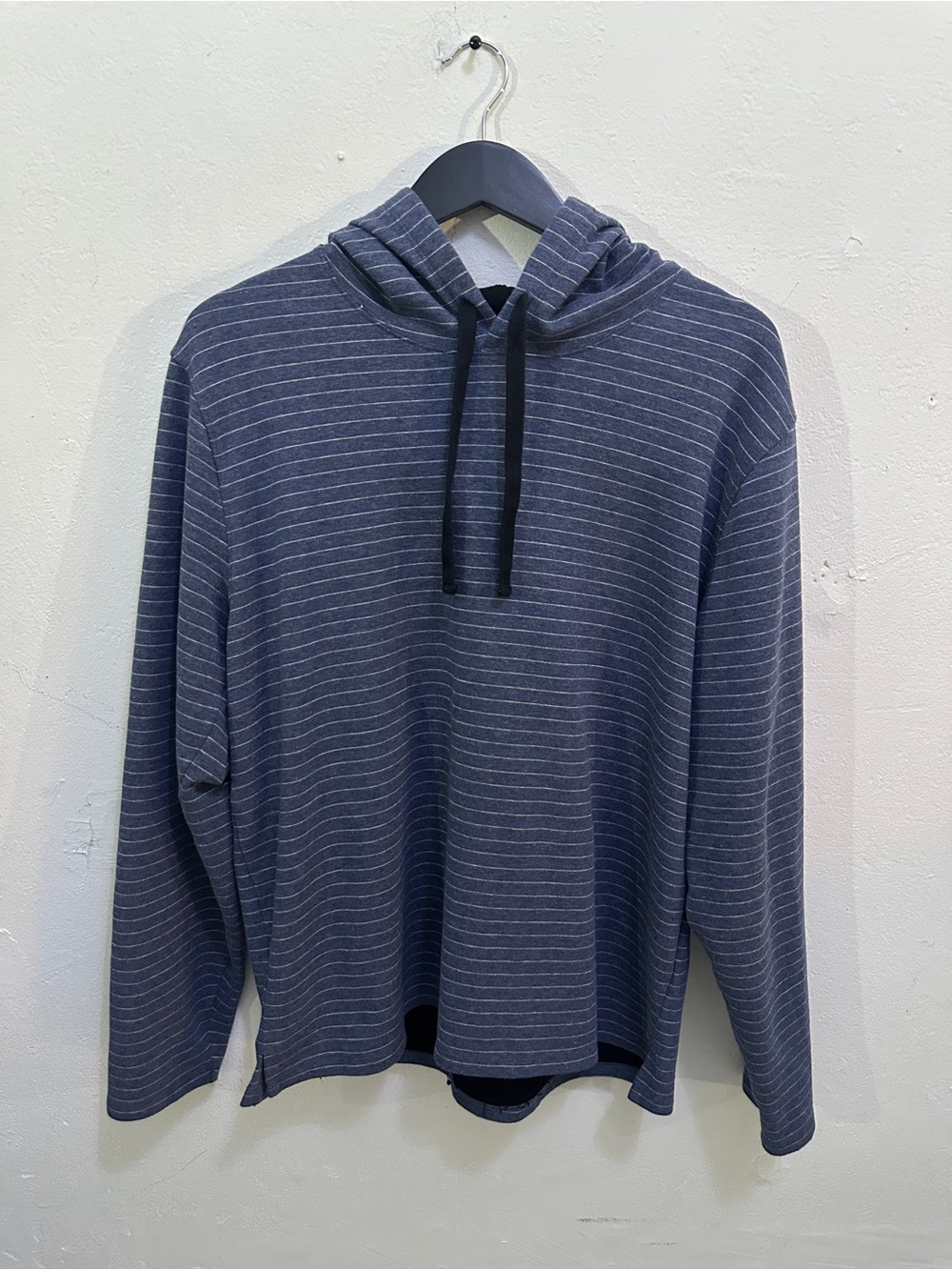 Vince Women’s L/G Pullover Hoodie Navy Blue Striped Cotton Blend